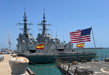 SNMG2 departs Rota in preparation for FLOTEX-23