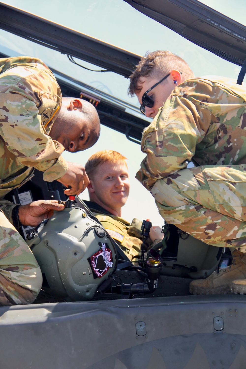 Apache Crew Chief Flights