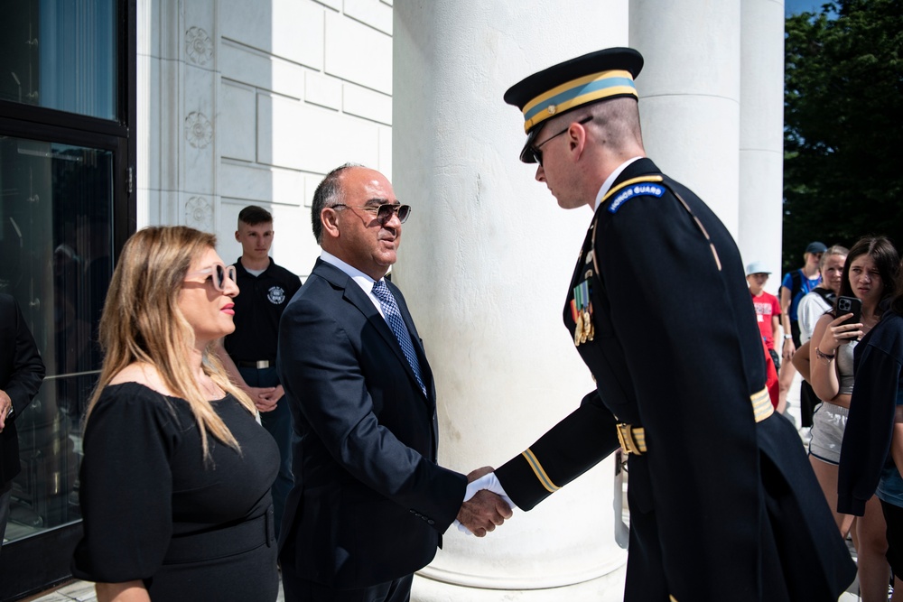Israel Ministry of Defense Director of the Department for Families and Commemoration Arye Mualem Participates in a Public Wreath-Laying Ceremony at the Tomb of the Unknown Soldier