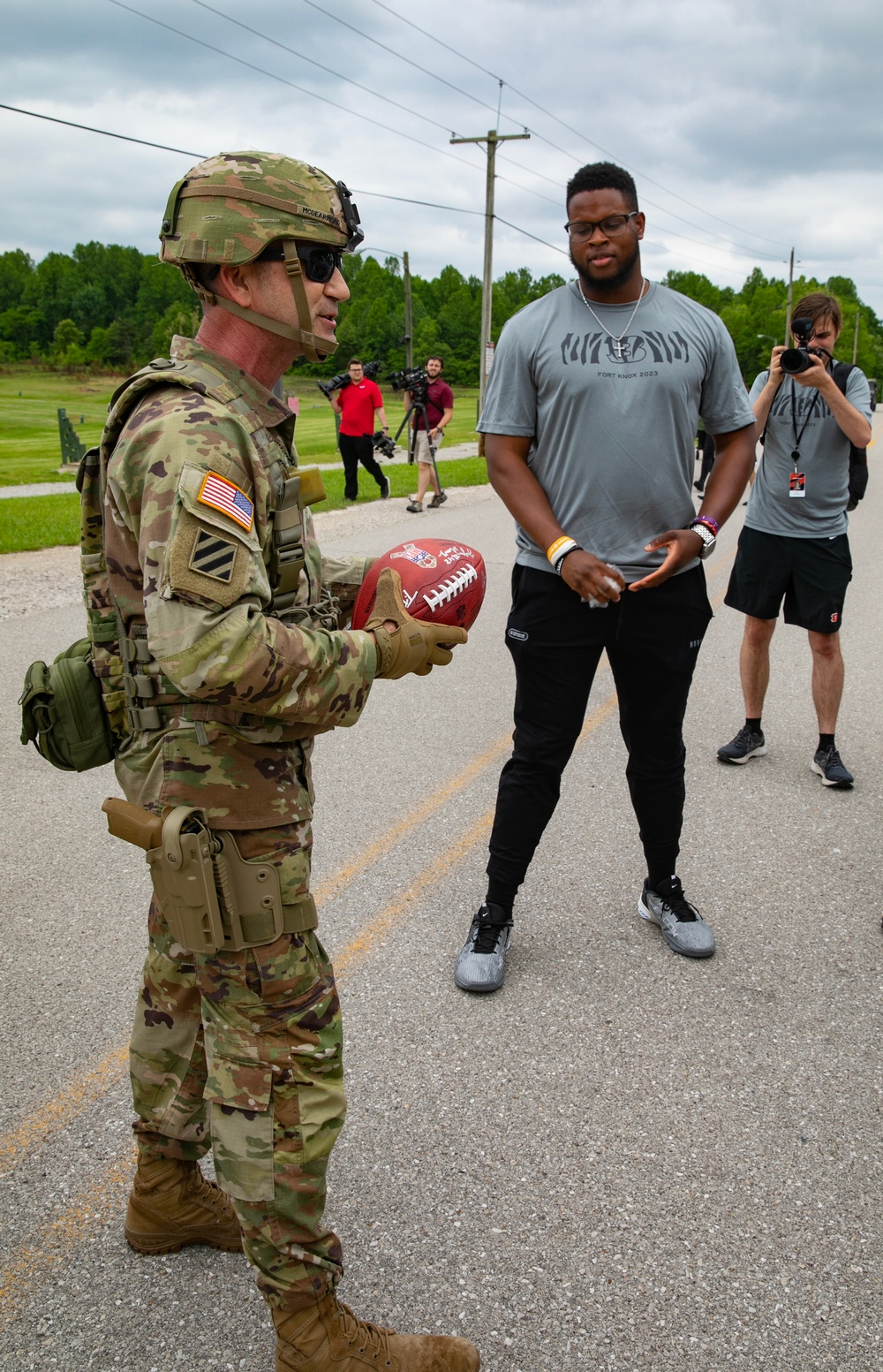 Cincinnati Bengals Shoots with the 373rd Quartermaster Battalion