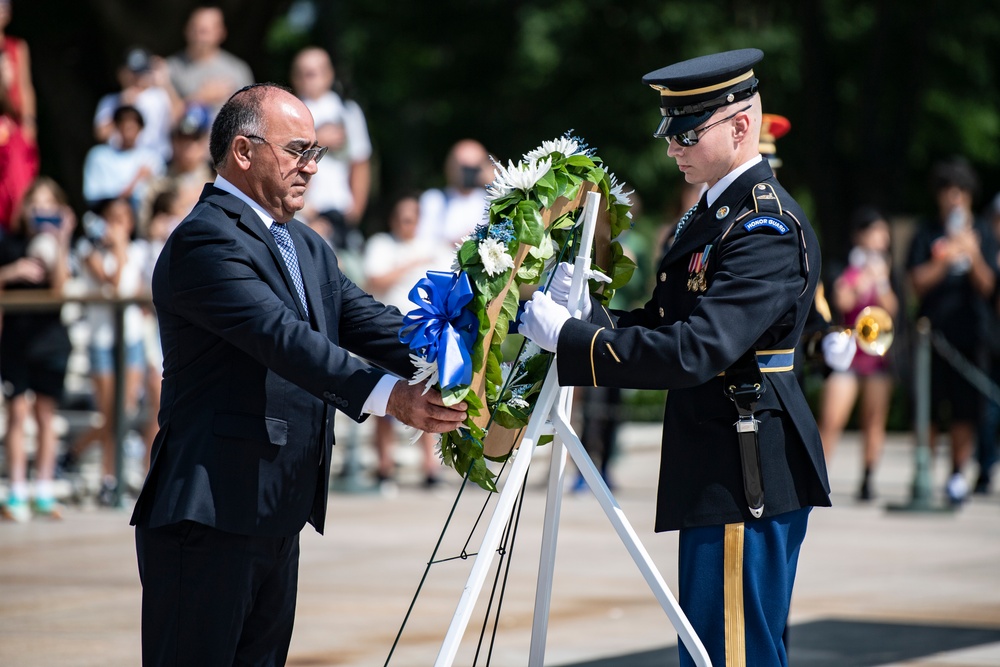 Israel Ministry of Defense Director of the Department for Families and Commemoration Arye Mualem Participates in a Public Wreath-Laying Ceremony at the Tomb of the Unknown Soldier