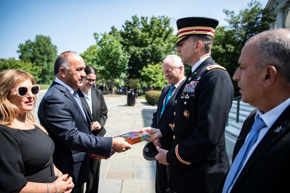 Israel Ministry of Defense Director of the Department for Families and Commemoration Arye Mualem Participates in a Public Wreath-Laying Ceremony at the Tomb of the Unknown Soldier