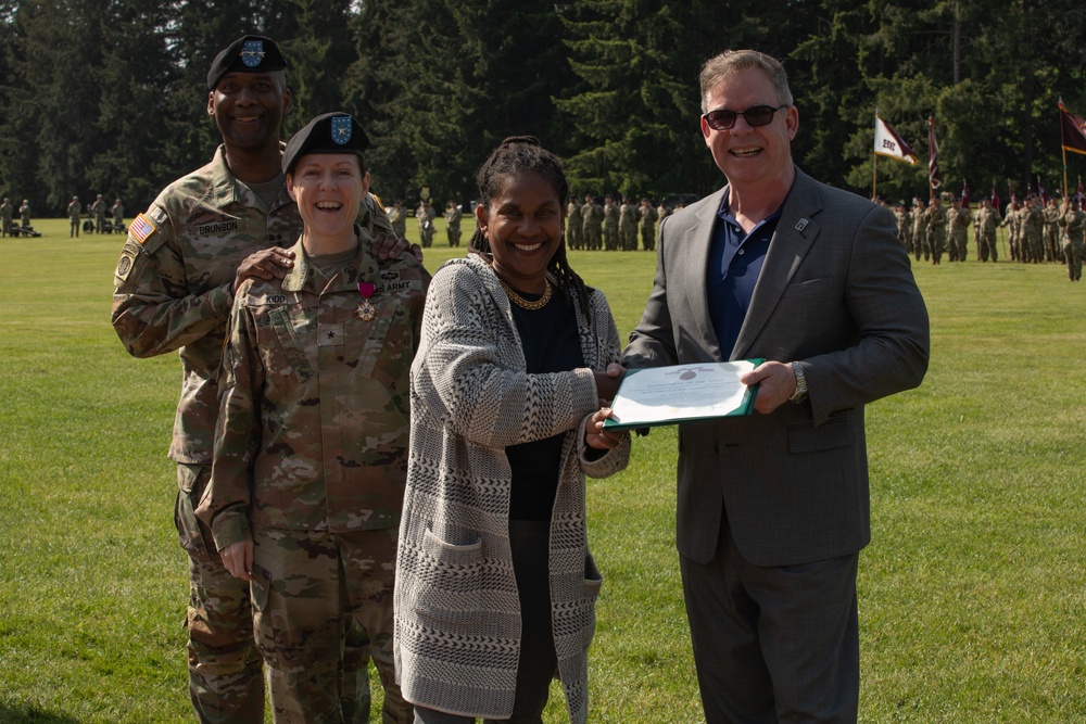 DVIDS - Images - 593rd ESC Change of Command Ceremony [Image 2 of 5]