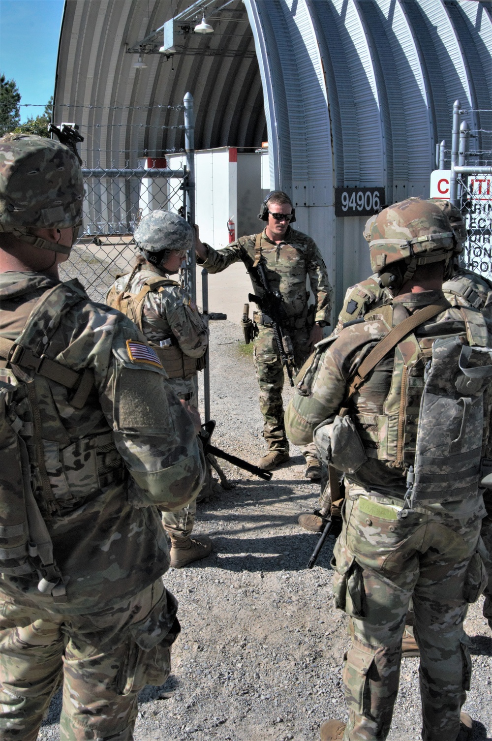 Fort Dix- 1-175 INF BN Live Fire Shoot House