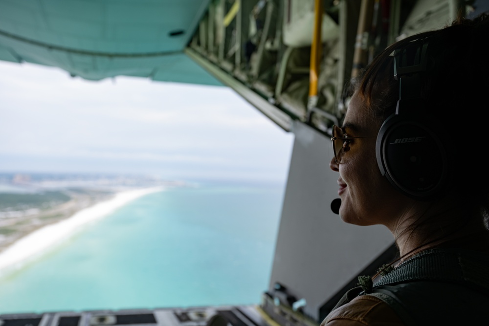 Hurlburt Field’s outgoing honorary commanders experience the MC-130J Commando II