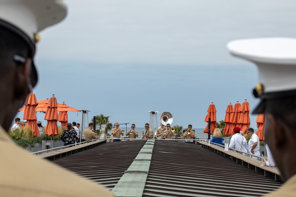 Marines, Sailors explore Venice Beach during LA Fleet Week