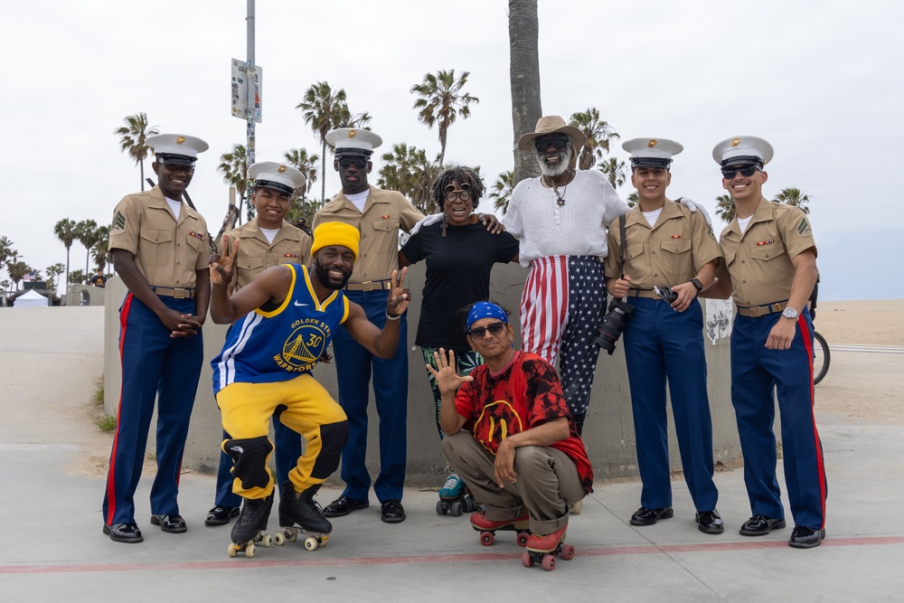 Marines, Sailors explore Venice Beach during LA Fleet Week