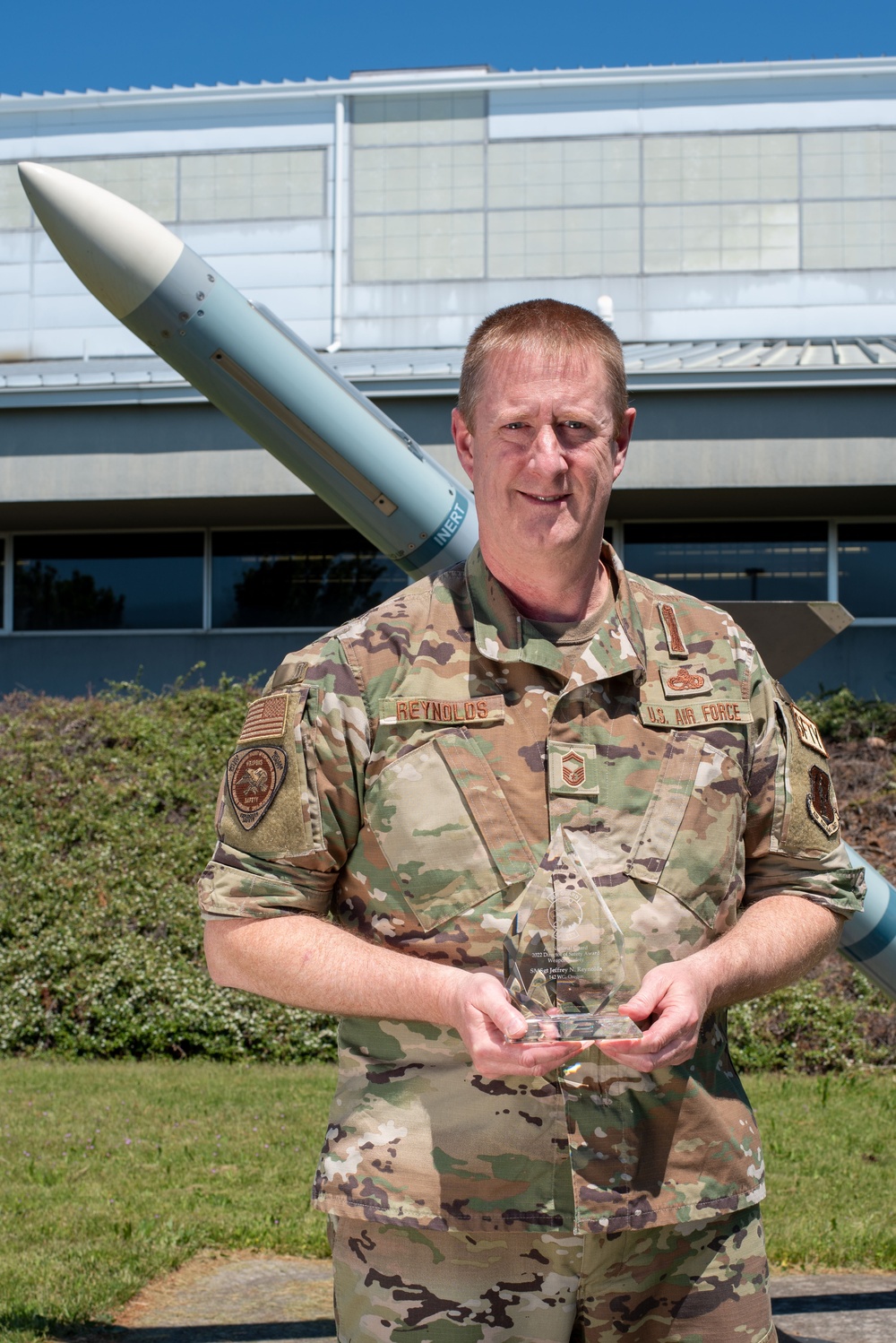From Dedication to Distinction: Long-serving Oregon Guardsman Receives Prestigious Director of Weapons Safety Award