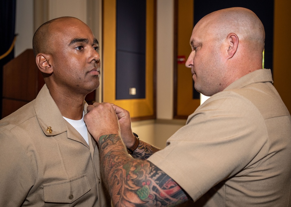 Senior Chiefs Are Pinned in a Ceremony at CNAF Headquarters