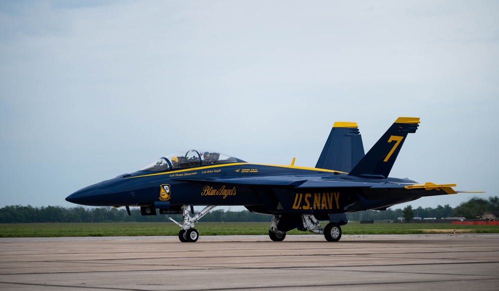 DVIDS - Images - 2023 Scott AFB Airshow & STEM Expo [Image 4 of 44]