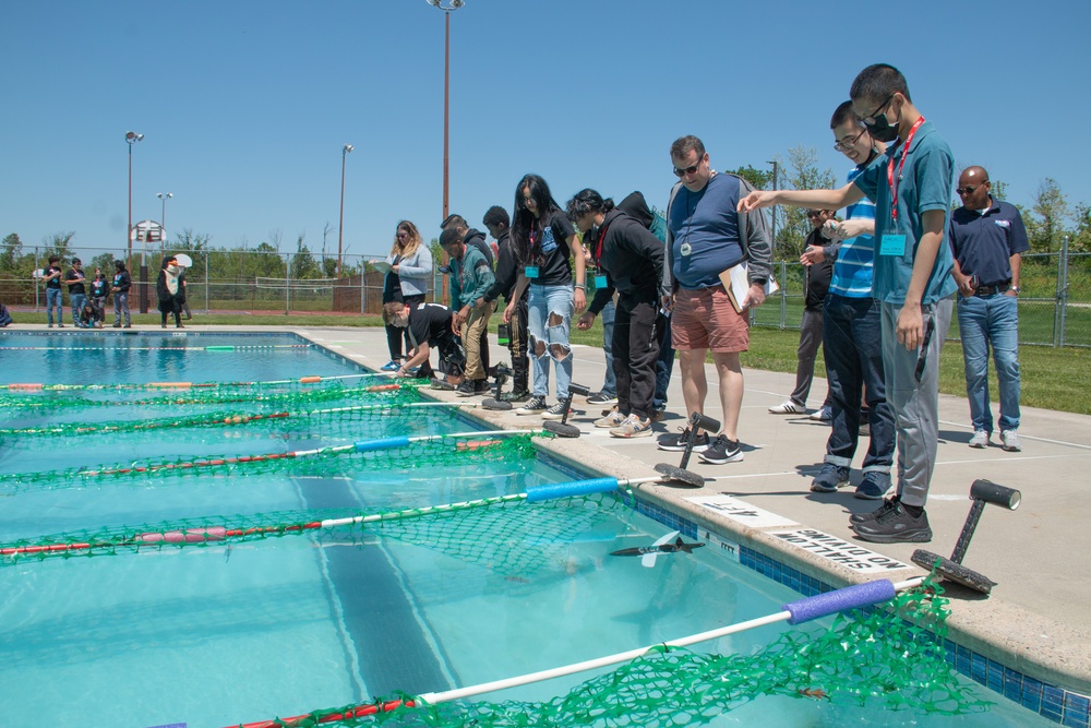 NSWCPD and Temple University Co-Host 6th Annual Greater Philadelphia SeaGlide Challenge