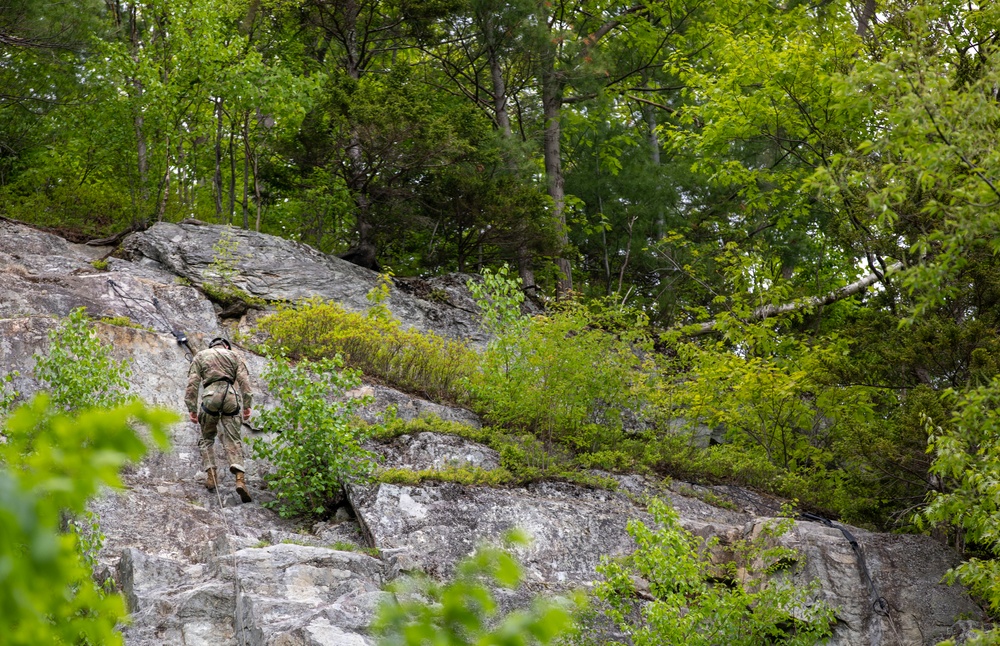 Army Mountain Warfare School: First Class Of Summer