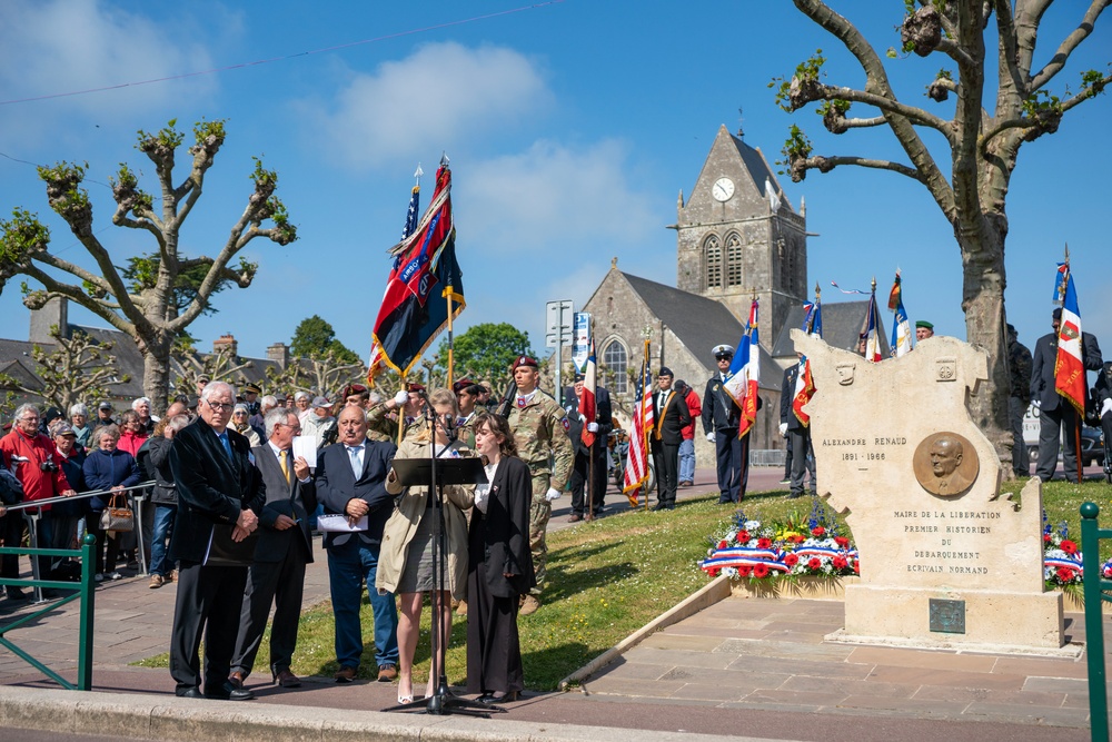 Alexandre Renaud Monument Ceremony