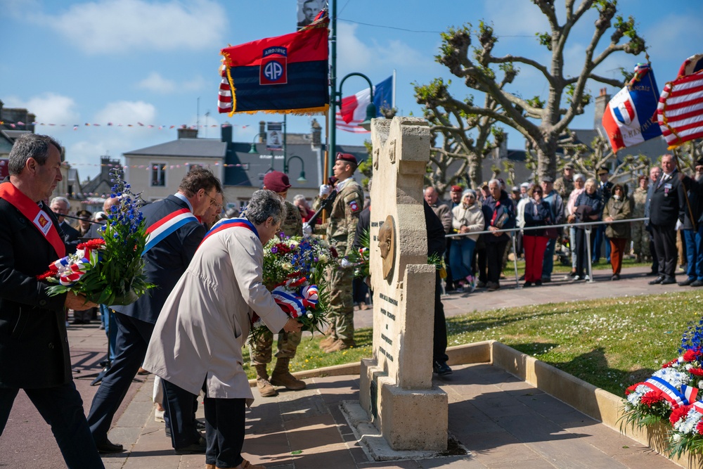 Alexandre Renaud Monument Ceremony