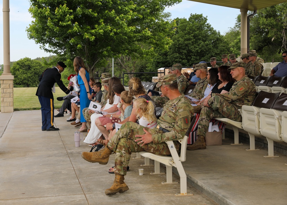 2-1 General Support Aviation Battalion Change of Command