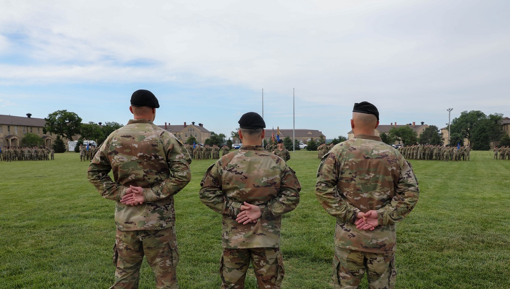 2-1 General Support Aviation Battalion Change of Command