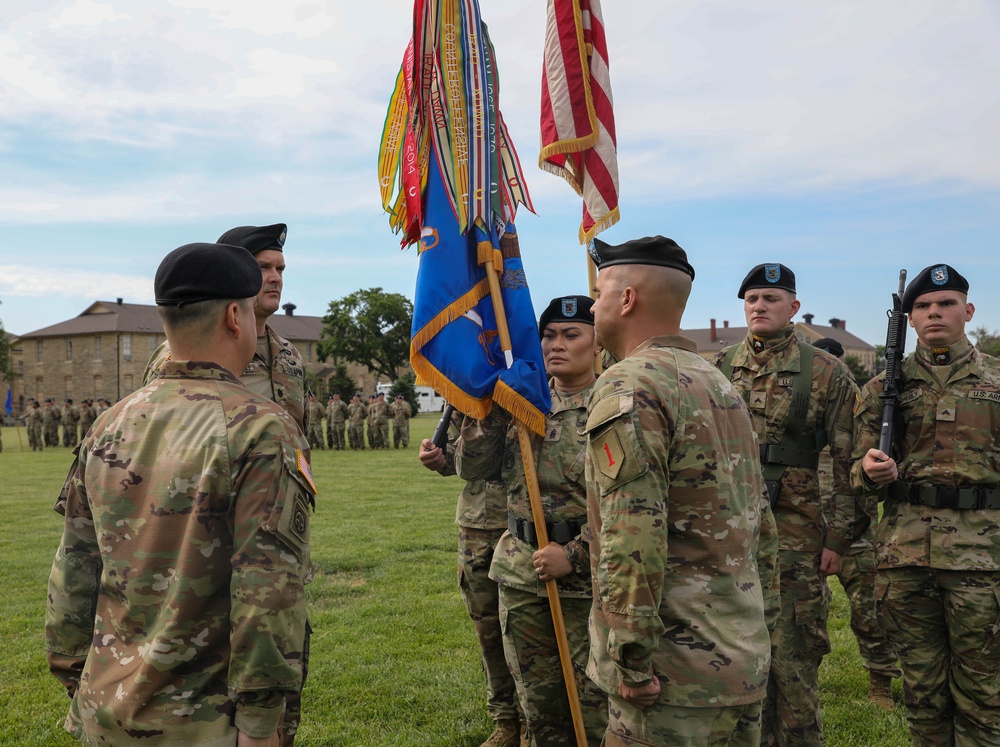 2-1 General Support Aviation Battalion Change of Command