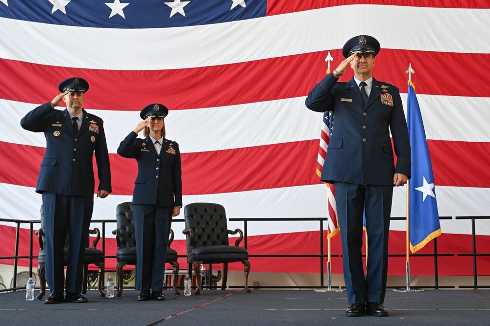 Herk Nation welcomes new installation commander