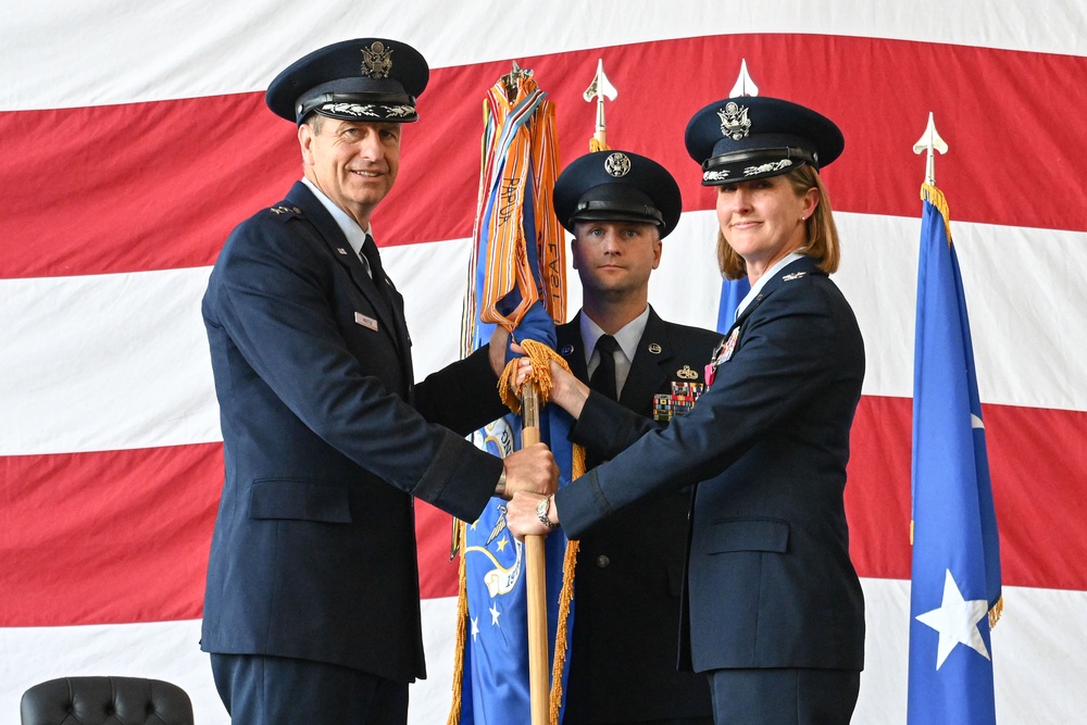 Herk Nation welcomes new installation commander