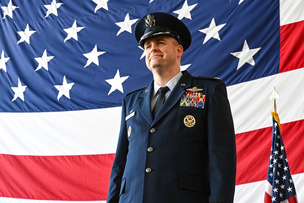 Herk Nation welcomes new installation commander