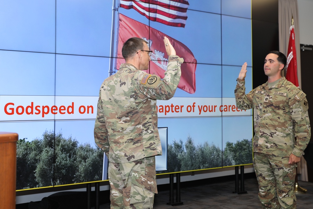 USACE Galveston District celebrates promotion