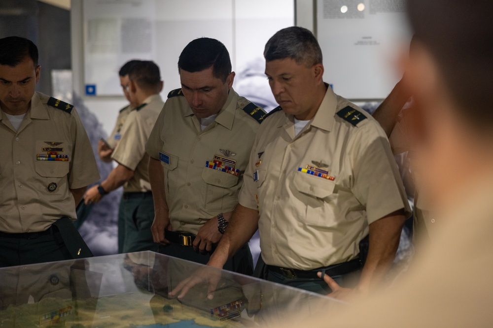 Colombian Naval Command and Staff College Visit