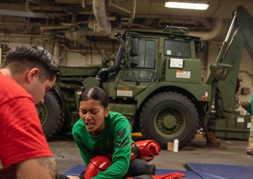Makin Island Sailors Participate in NSFS Course
