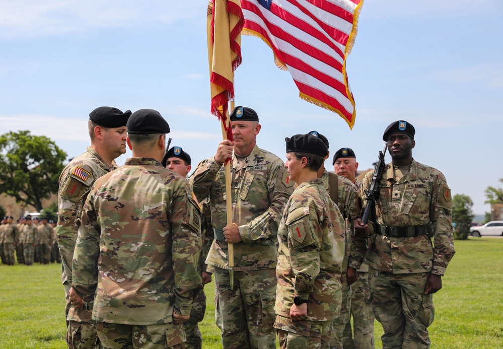 601st Aviation Support Battalion Change of Command