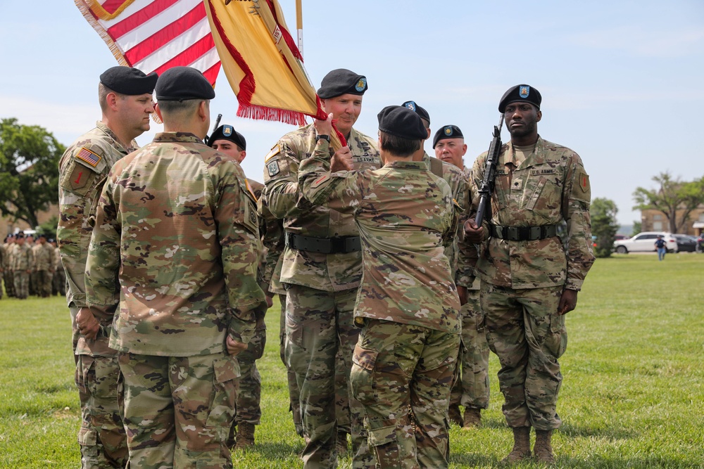 601st Aviation Support Battalion Change of Command