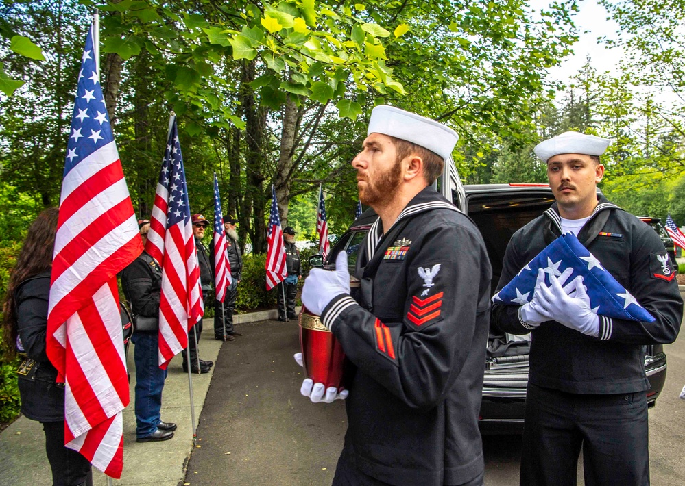 Former Vietnam POW Laid to Rest at Tahoma National Cemetery