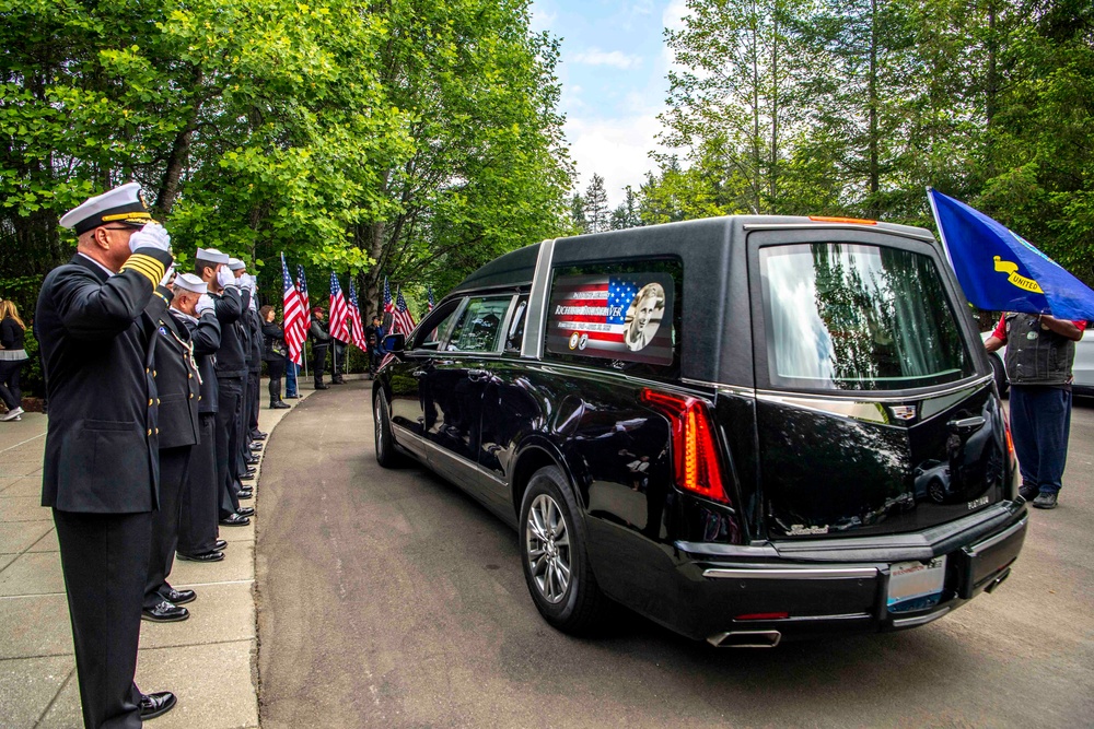 Former Vietnam POW Laid to Rest at Tahoma National Cemetery