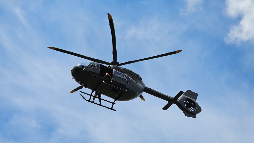 South Carolina Army National Guard conducts UH-72B Lakota air-rescue and hoisting training