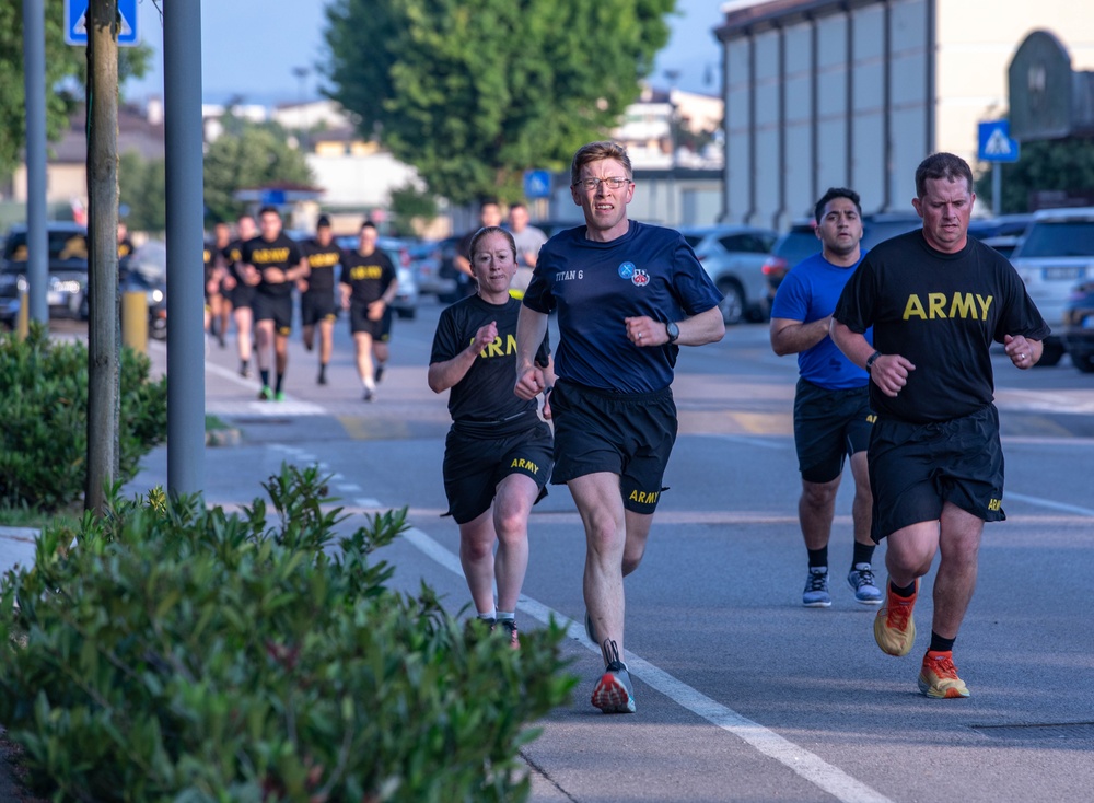 SETAF-AF holds Lion’s Legacy Army Heritage Run