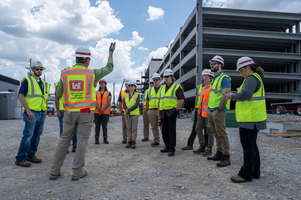 Leaders with U.S. Army ERDC Construction Engineering Research Laboratory visit Louisville District