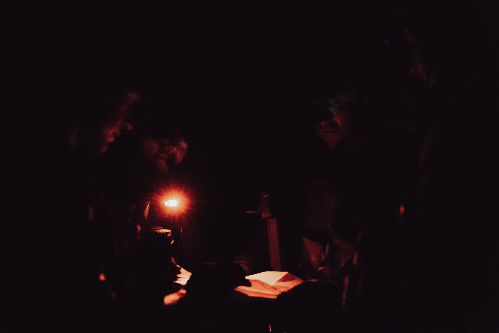 2d Recon and EODMU8 Own the Night