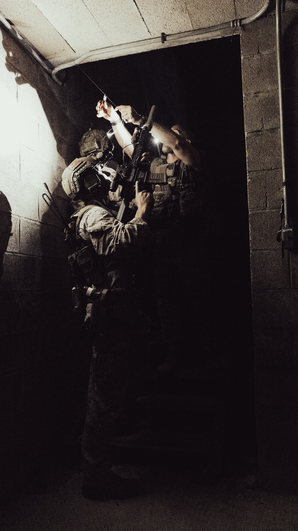2d Recon and EODMU8 Own the Night