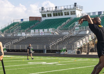 1st TSC Soldiers visit Meade County High School