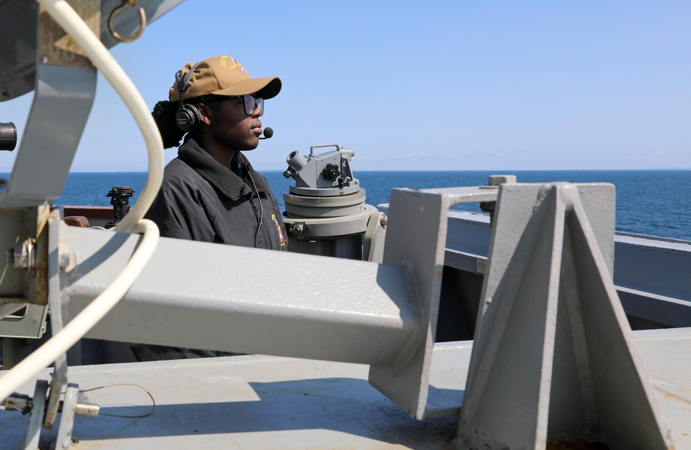 USS Paul Ignatius Crosses Great Belt Strait