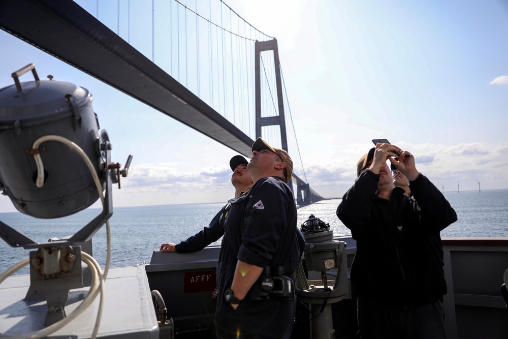 USS Paul Ignatius Crosses Great Belt Strait