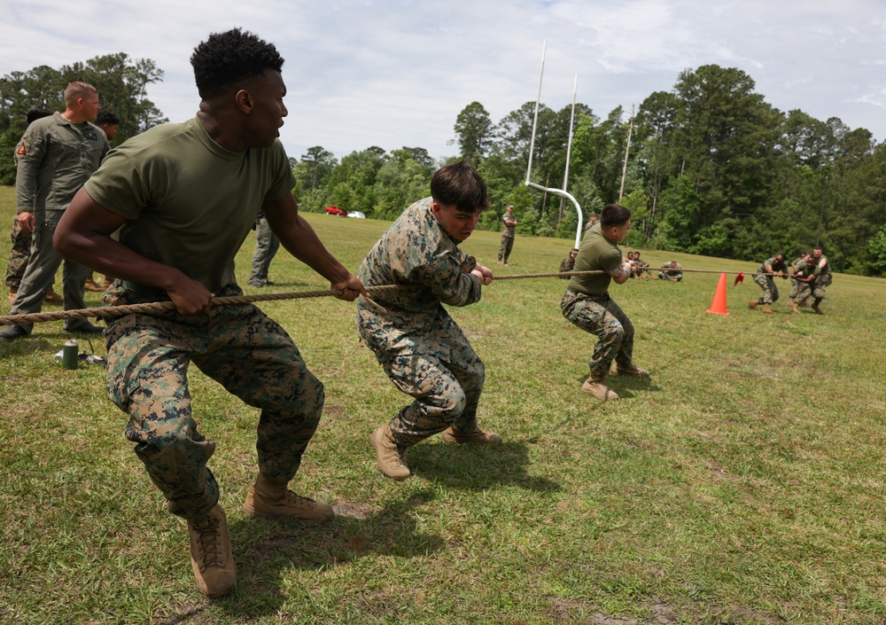 Headquarters and Headquarters Squadron Field Meet