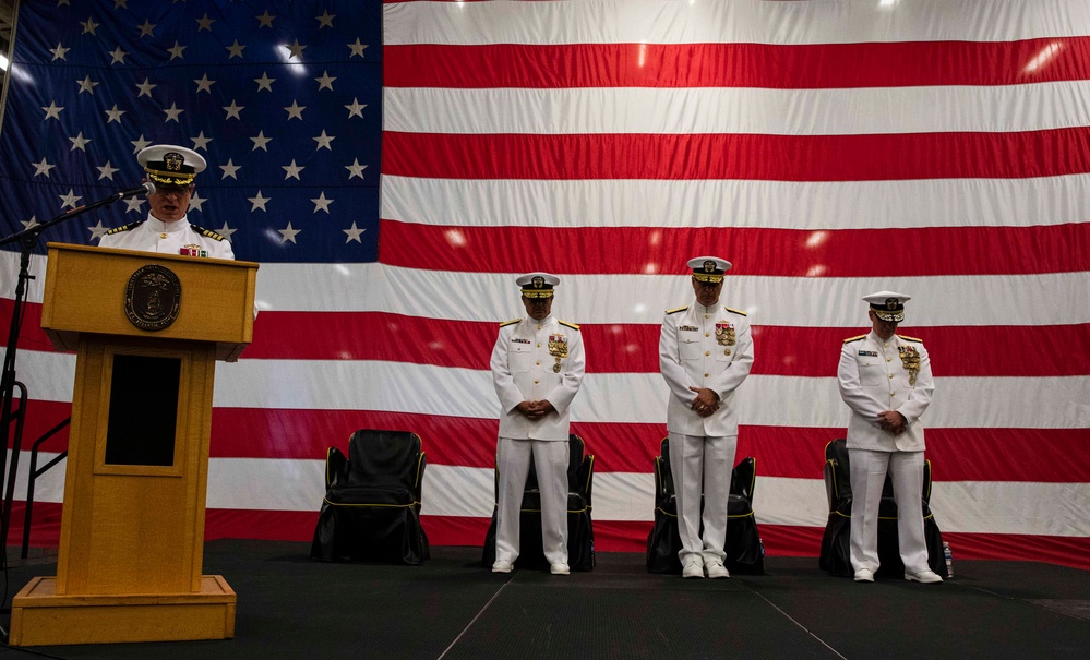 SURFLANT holds Change of Command Ceremony aboard Wasp