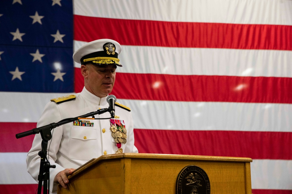 SURFLANT holds Change of Command Ceremony aboard Wasp