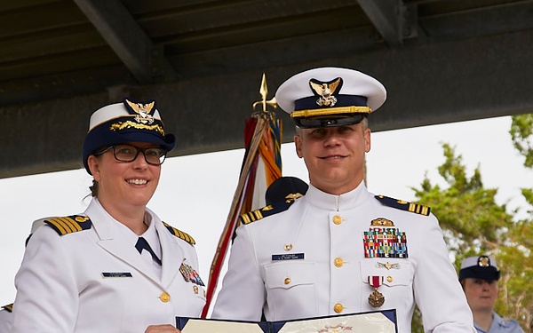Maritime Safety and Security Team Kings Bay (91108) holds change of command ceremony