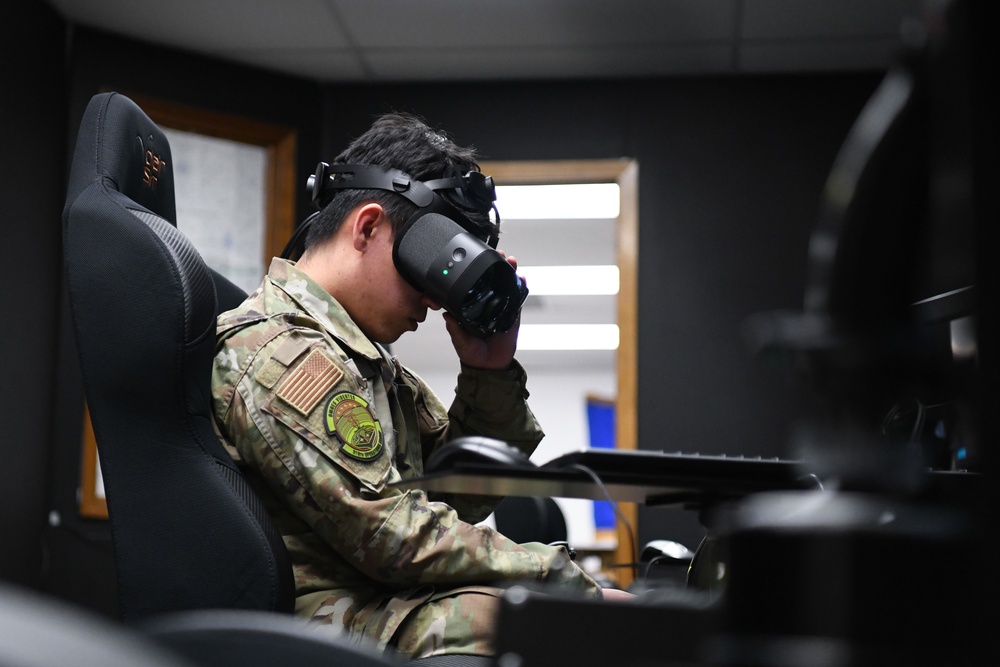 319th OSS develops virtual reality flying training program