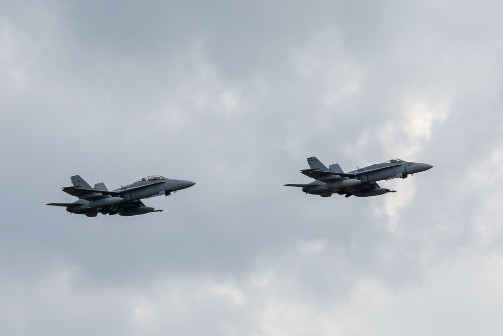 Lt. Col. Gard III's Final Flight with VMFA-312