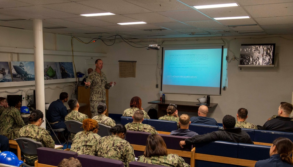 USS Essex Sailors Receive 3M Training