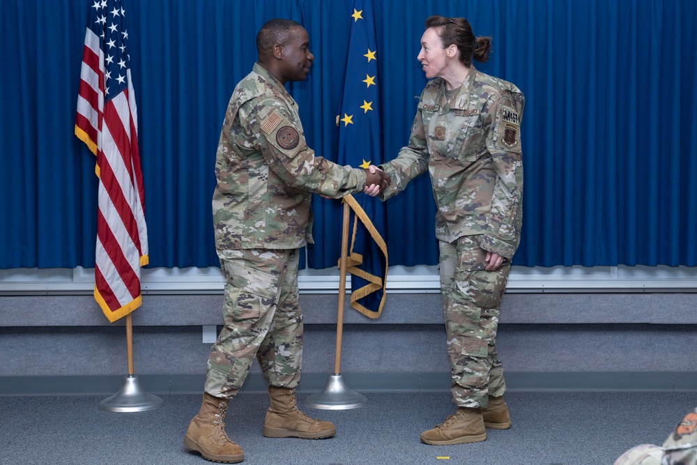 ANG CCM Williams visits the 176th Wing