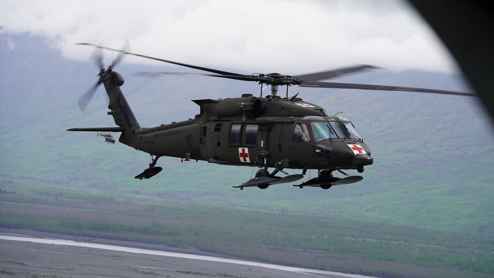 Alaska Army National Guard conducts aviation training near Colony Glacier