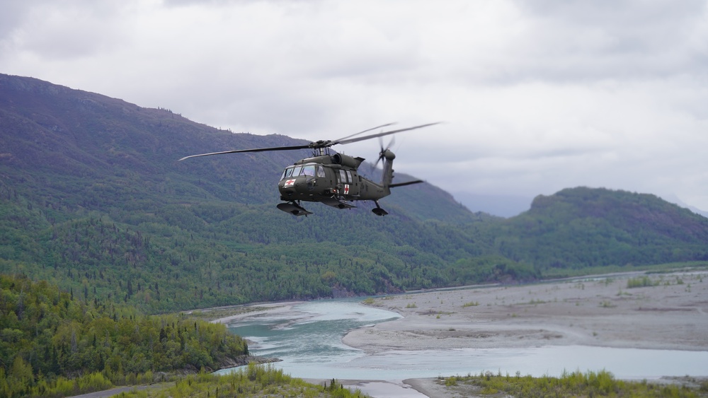 Alaska Army National Guard conducts aviation training near Colony Glacier