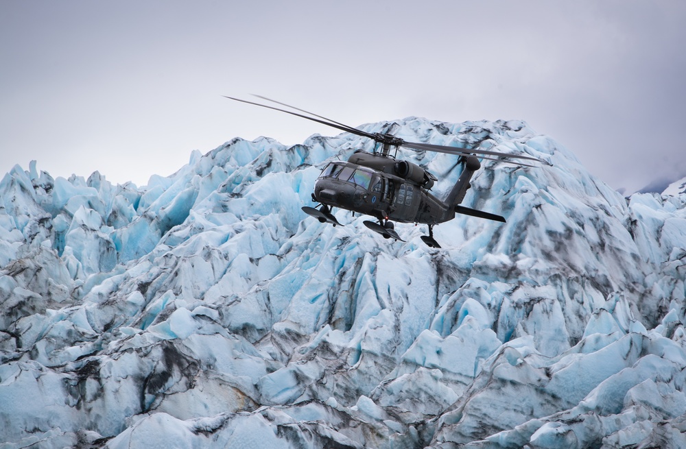 Alaska Army Aviation Conducts Training Near Colony Glacier